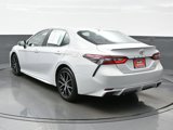 Used 2023 Toyota Camry SE image 4