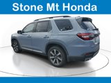Used 2025 Honda Pilot Touring image 4