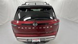 New 2025 Nissan Pathfinder SL image 4