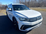 Used 2022 Volkswagen Tiguan SEL R-Line image 3