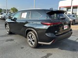 Used 2024 Toyota Highlander XSE image 3