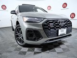 Used 2023 Audi SQ5 Premium Plus w/ Premium Plus Package image 2