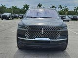 New 2025 Lincoln Navigator Reserve image 2