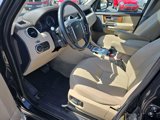 Used 2015 Land Rover LR4 HSE image 4