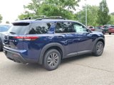 New 2025 Nissan Pathfinder SV w/ SV Premium Package image 4