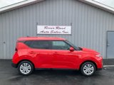 Used 2021 Kia Soul LX image 2