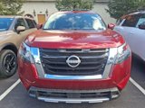 New 2025 Nissan Pathfinder Platinum image 2