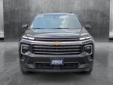 Used 2024 Chevrolet Traverse LT image 2