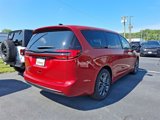 New 2026 Chrysler Pacifica Select image 6
