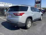 Used 2020 Chevrolet Traverse LT image 3