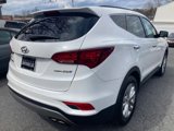 Used 2017 Hyundai Santa Fe Sport 2.0T image 4