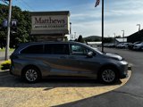 Used 2024 Toyota Sienna LE image 4