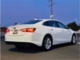 Used 2021 Chevrolet Malibu LT image 2