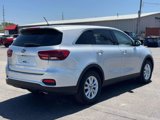 Used 2019 Kia Sorento LX image 5