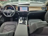 New 2026 Volkswagen Atlas SE image 2