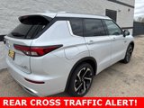 New 2025 Mitsubishi Outlander SEL image 3