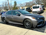 Used 2021 Toyota Camry SE image 2