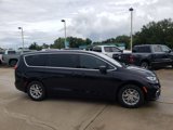 New 2026 Chrysler Pacifica Select image 6