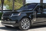 Used 2023 Land Rover Range Rover SE image 2