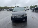 Used 2014 Chrysler Town & Country Touring image 2