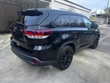 Used 2019 Toyota Highlander SE image 4