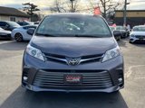 Used 2020 Toyota Sienna Limited Premium image 2