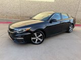Used 2019 Kia Optima S image 2