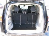 Used 2023 Chrysler Pacifica Touring-L image 6