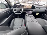 New 2025 INFINITI QX80 Luxe image 2