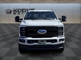 New 2025 Ford F350 4x4 Crew Cab Super Duty image 3