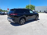 New 2025 Nissan Pathfinder Platinum image 5