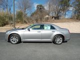 Used 2016 Chrysler 300 C image 3
