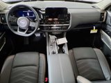 New 2025 Nissan Pathfinder Platinum image 3