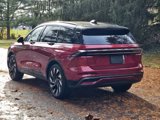 New 2025 Lincoln Nautilus Reserve w/ Jet Appearance Package image 5