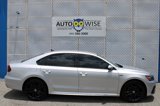 Used 2018 Volkswagen Passat 2.0T R-Line w/ R-Line Lighting Package image 2