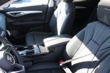 New 2025 Buick Envision Avenir image 2