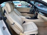Used 2010 BMW 335i Convertible image 5