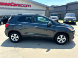 Used 2017 Chevrolet Trax LT w/ Sun & Sound Package image 2