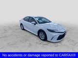 Used 2025 Toyota Camry LE image 3