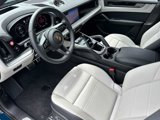 Certified 2025 Porsche Cayenne S image 4