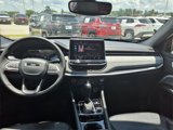 Used 2024 Jeep Compass Latitude image 5