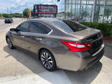 Used 2017 Nissan Altima 2.5 SV image 4