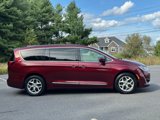Used 2017 Chrysler Pacifica Touring-L w/ Tire & Wheel Group image 4