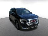 Used 2024 GMC Terrain SLT image 3