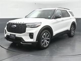 Used 2025 Ford Explorer ST-Line w/ Premium Package image 3