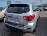 Used 2017 Nissan Pathfinder SV image 2