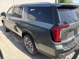 Used 2023 GMC Yukon XL Denali Ultimate image 4