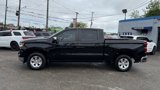 Used 2022 Chevrolet Silverado 1500 LT image 2