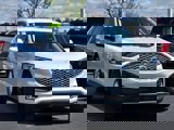 Used 2023 Ford Edge SEL w/ Convenience Package image 3