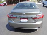Used 2025 Toyota Camry SE image 4